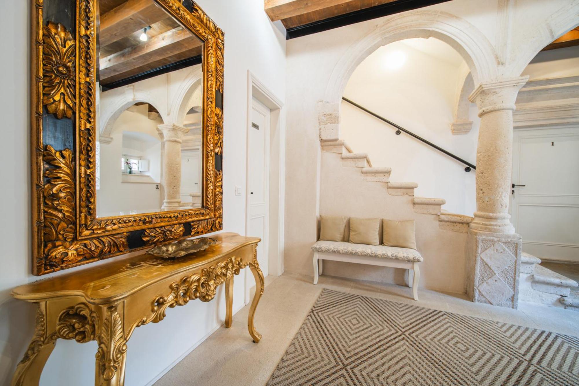 Sunce Palace Apartments With Free Offsite Parking Dubrovník Exteriér fotografie